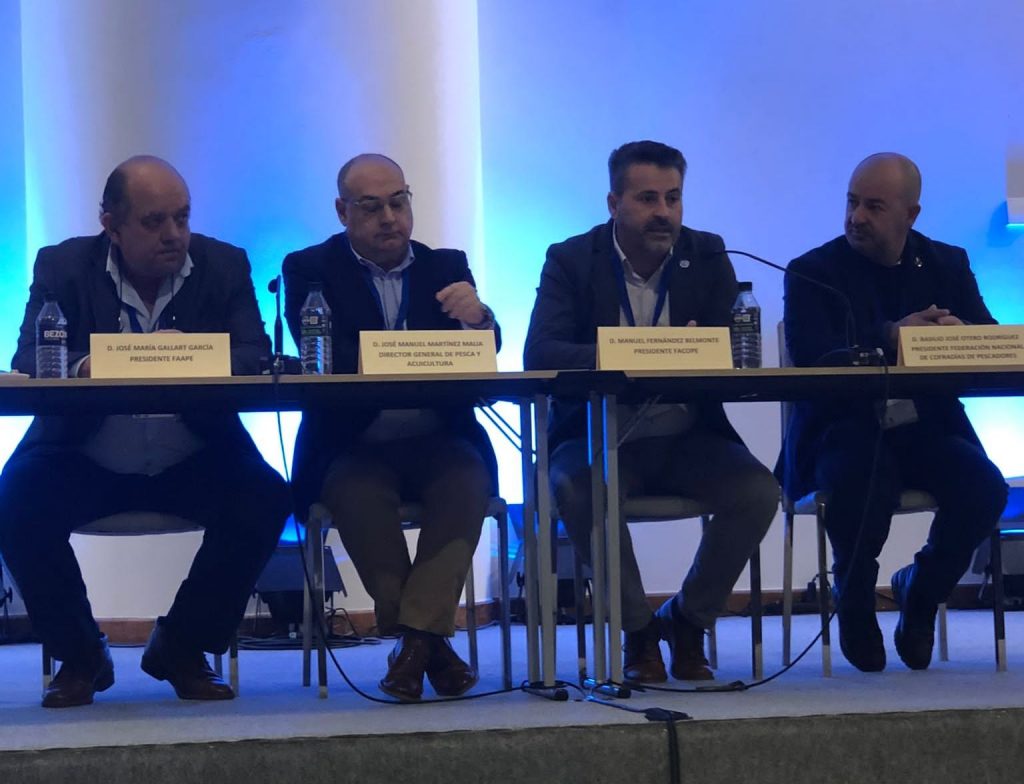 El sector pesquero andaluz analiza el presente y los retos de futuro de su actividad en una jornada profesional organizada por FACOPE y FAAPE