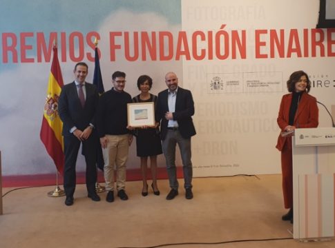 La Fundación Enaire premia al CATEC por el desarrollo de un sistema multi-UAV para operaciones de vigilancia, búsqueda y rescate  