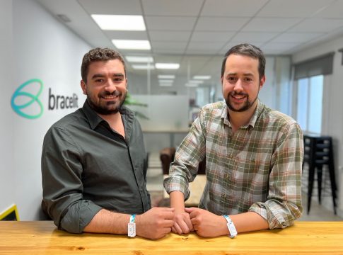 La startup granadina Bracelit lleva su tecnología a más de 450 eventos y a 500.000 usuarios  