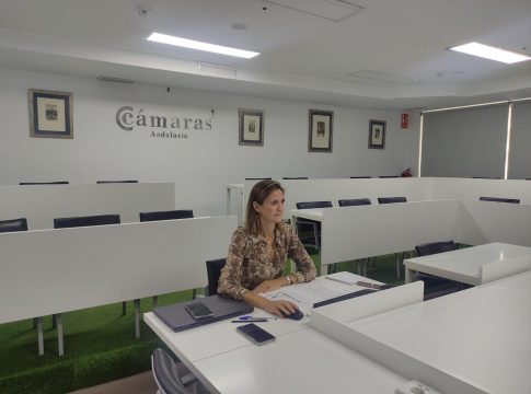 Cámaras Andalucía y Junta impulsan la transformación digital de la agroindustria en un foro con líderes empresariales del sector