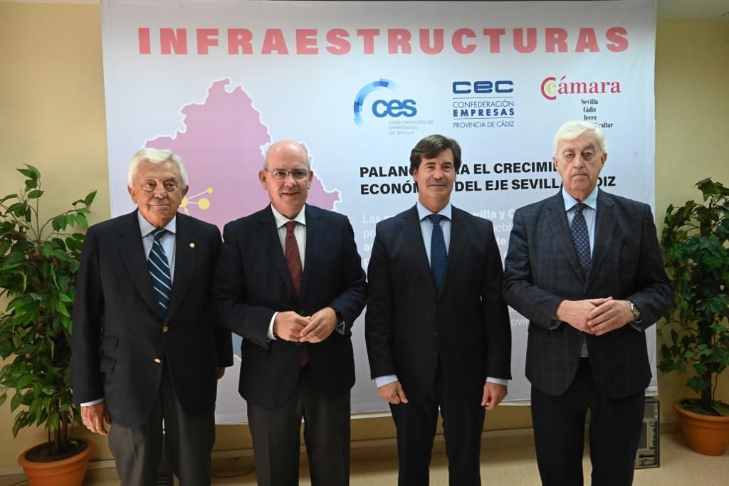 <strong>Las empresas de Sevilla y Cádiz reclaman mejoras en las infraestructuras de transporte entre las dos provincias para poder crecer y ser competitivas</strong>