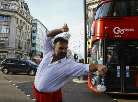 Costa del Sol desarrolla en la estación Oxford Circus de Londres una campaña de promoción sensorial que tendrá un impacto en seis millones de personas en el plazo de un mes