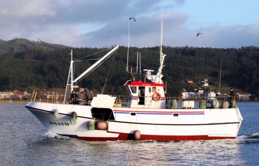 El sector valora el mantenimiento de ayudas al gasoil y lamenta que el Gobierno siga sin considerar al pescado como un alimento básico