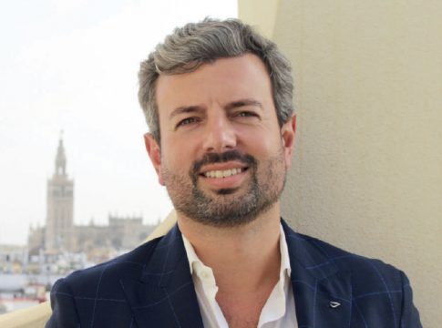 José María Gómez Barros: “Adquirimos un compromiso con cada una de las ciudades en las que tenemos hoteles”