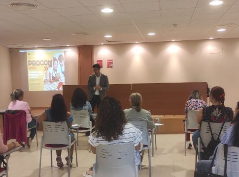 <strong>Cámaras Andalucía impulsa el emprendimiento y la formación de profesionales en el comercio con el programa ‘Procom’</strong>