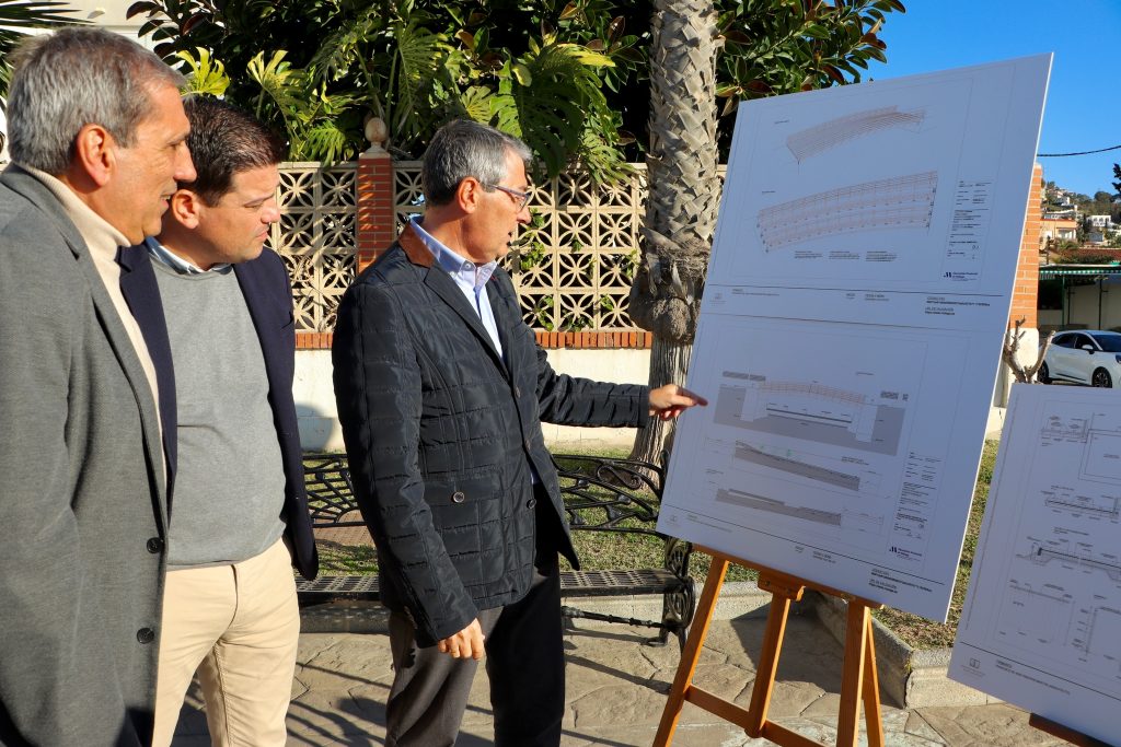 La Diputación invertirá 871.000 euros en una nueva pasarela de la Senda Litoral sobre el arroyo Granadillas en Rincón de la Victoria