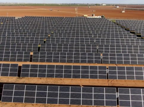 La Comunidad de Regantes Del Valle Inferior del Guadalquivir cubrió con energías limpias propias de su planta solar el  57% de su consumo eléctrico total en 2022