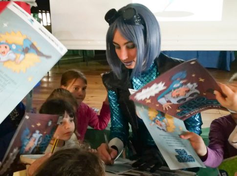 Copper Girl difunde los valores de la economía circular en doce centros educativos de Huelva