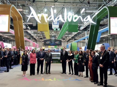 Andalucía gana en FITUR el premio a la sostenibilidad con su pabellón inteligente