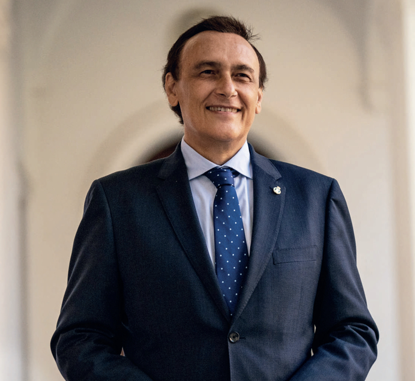 José Carlos Gómez Villamandos: “Queremos añadir 226 nuevas plazas en el Grado de Medicina”
