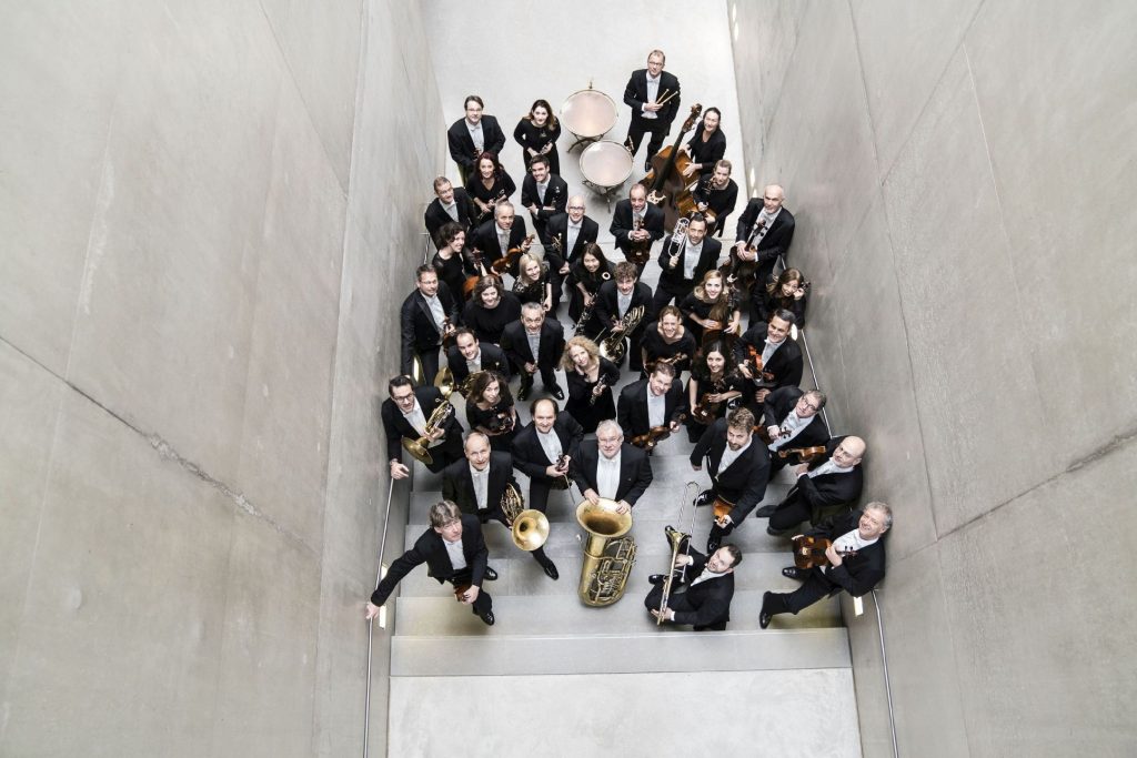<strong>La Mozarteumorchester Salzburg junto a la pianista Maria João Pires y dirección de Trevor Pinnock, llegan al Maestranza</strong> 