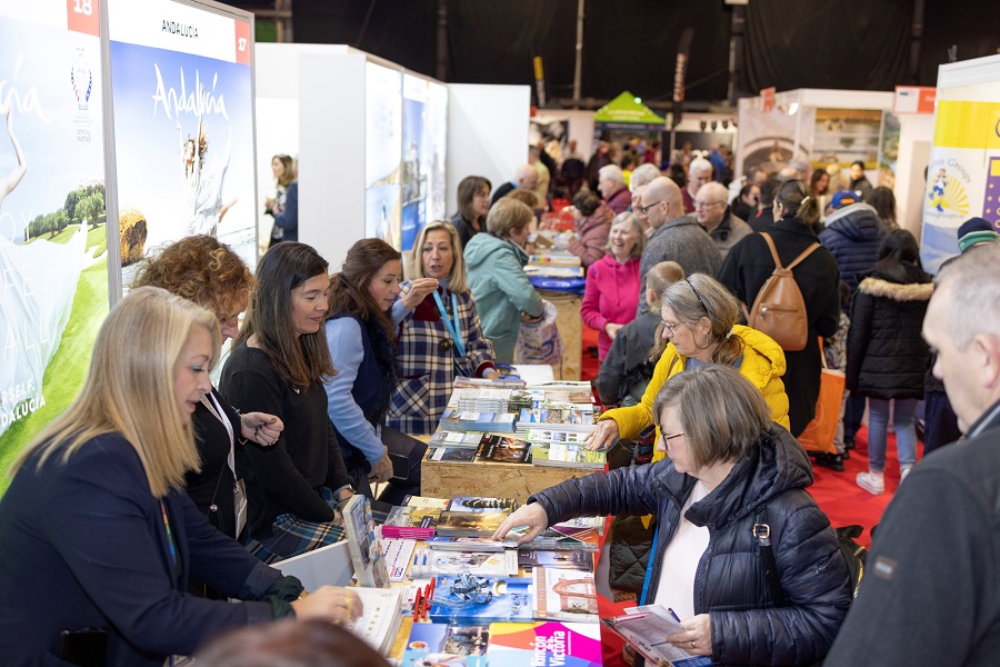 Costa del Sol refuerza su posicionamiento y pone en valor los atributos del destino en el mercado irlandés en la feria Holiday World Show de Dublín