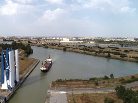 <strong>La Autoridad Portuaria de Sevilla aprueba la concesión para la construcción de una planta de producción de hidrógeno verde a partir de energía solar fotovoltaica</strong>