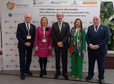 Carolina España defiende en París la candidatura de Málaga para la Exposición Internacional de 2027