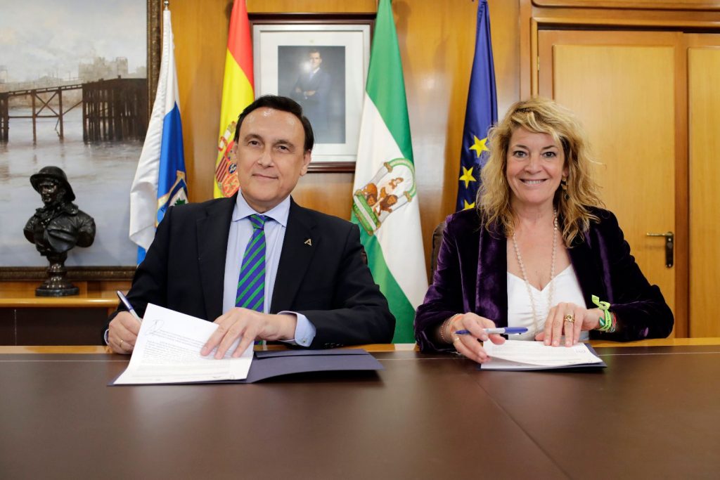 <strong>l Puerto de Huelva y la Consejería de Universidad, Investigación e Innovación colaboran para impulsar el emprendimiento y la actividad empresarial en la Lonja de la Innovación </strong>