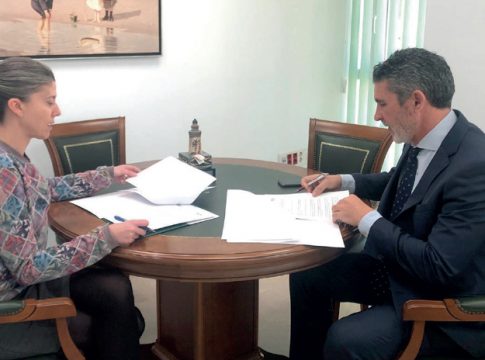 ATA y el Colegio Oficial de Logopedas de Andalucía firman un convenio de colaboración para fortalecer al colectivo
