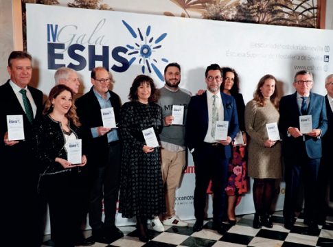Quique Dacosta, Hilario Arbelaitz, la Fundación Banco de Alimentos, el Consejo Regulador de las IGP Aceitunas Manzanilla y Gordal y el Hotel Colón Gran Meliá, premiados por le Escuela Superior de Hostelería de Sevilla