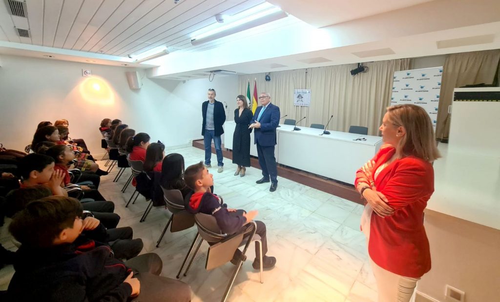 La Fundación Atlantic Copper acerca la lectura y el teatro a los más pequeñas
