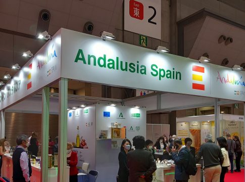<strong>El agro andaluz afianza su negocio en Japón, su segundo mercado en Asia, a través de la feria Foodex, a la que acude de la mano de la Junta </strong>