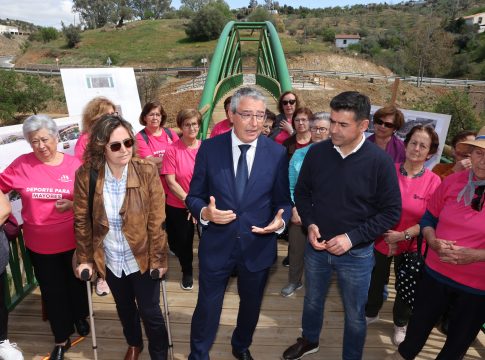 La Diputación destina casi 800.000 euros a nuevos senderos para integrar el casco urbano de Riogordo en la Gran Senda