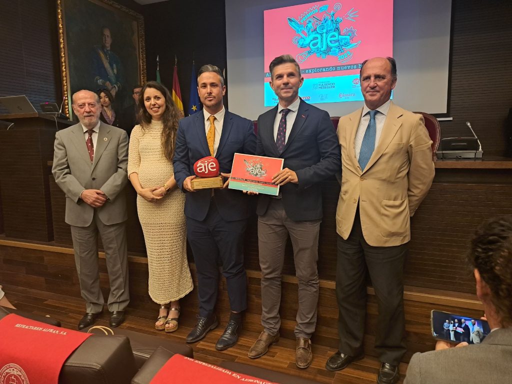 <strong>Grupo Prefor Formación, recibe el Premio AJE Sevilla 2023 a la mejor Trayectoria Empresarial</strong>