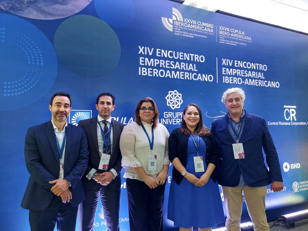 La Junta impulsa el negocio de las empresas andaluzas en América durante la Cumbre Iberoamericana de Jefes de Estado ante 1.500 empresarios internacionales