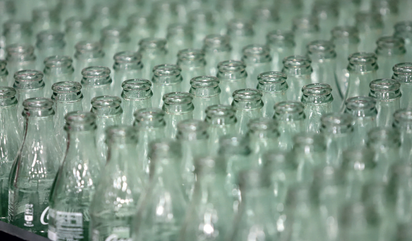 Coca Cola pone en marcha un plan para potenciar el uso del envase de vidrio en la hostelería