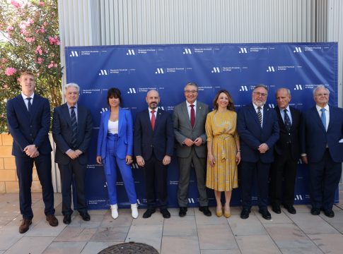 Salado señala la gestión del agua y la movilidad como los retos más urgentes para afrontar el crecimiento de la provincia