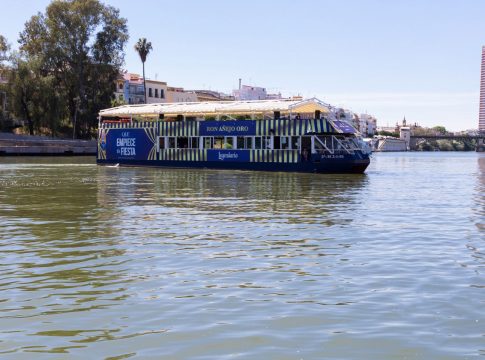 <strong>Ron Legendario Añejo Oro se presenta mundialmente durante la Feria de Abril de Sevilla</strong>