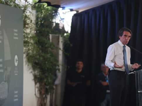 El ex Presidente José María Aznar se reúne con el consejo del Círculo Empresarial de Málaga