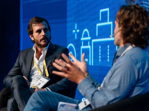 <strong>La regulación europea sobre alojamiento flexible y alquiler vacacional, la flexibilidad, el ahorro y los algoritmos centran el debate de la tarde en la segunda jornada de Vitur Summit 2023</strong>