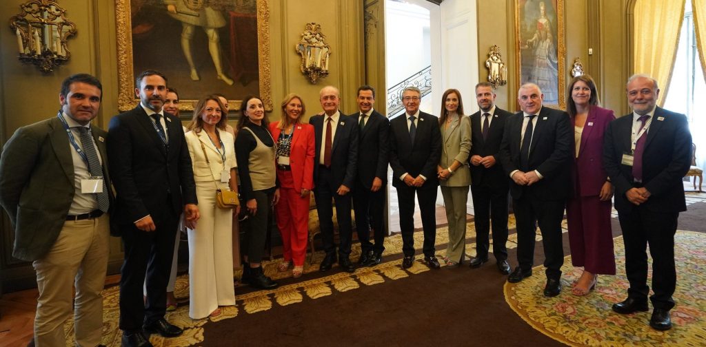 Moreno: “Esta misma tarde empezamos a construir nuevos objetivos y retos para el futuro de Málaga y de Andalucía”