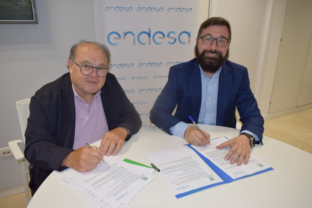 ENDESA Y LA UNIÓN DE CONSUMIDORES DE ANDALUCÍA FIRMAN UN ACUERDO DE COLABORACIÓN PARA AGILIZAR LAS TRAMITACIONES DE LOS CLIENTES