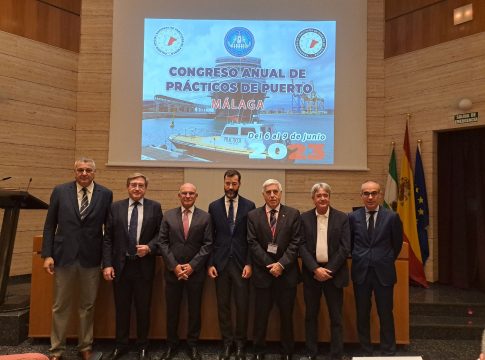 La Autoridad Portuaria de Sevilla presente en el Congreso Anual de Prácticos en Málaga