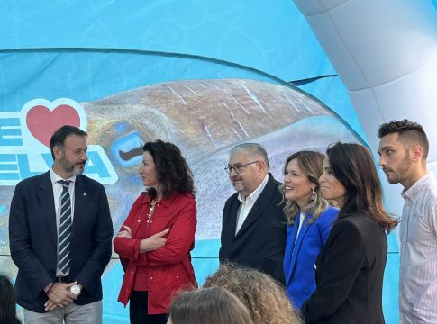 <strong>Almería acoge la primera parada de la campaña itinerante ‘We Love Frescos’ impulsada por la Junta</strong>