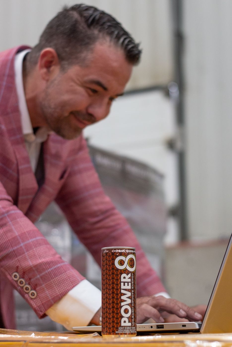 <strong>Paraleldrinks entra en el mercado de las cervezas y refrescos</strong>