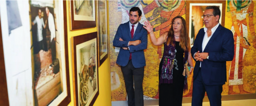 “ALBA Y CARTER. CIEN AÑOS DESCUBRIENDO A TUTANKAMÓN” en la Fundación Cajasol