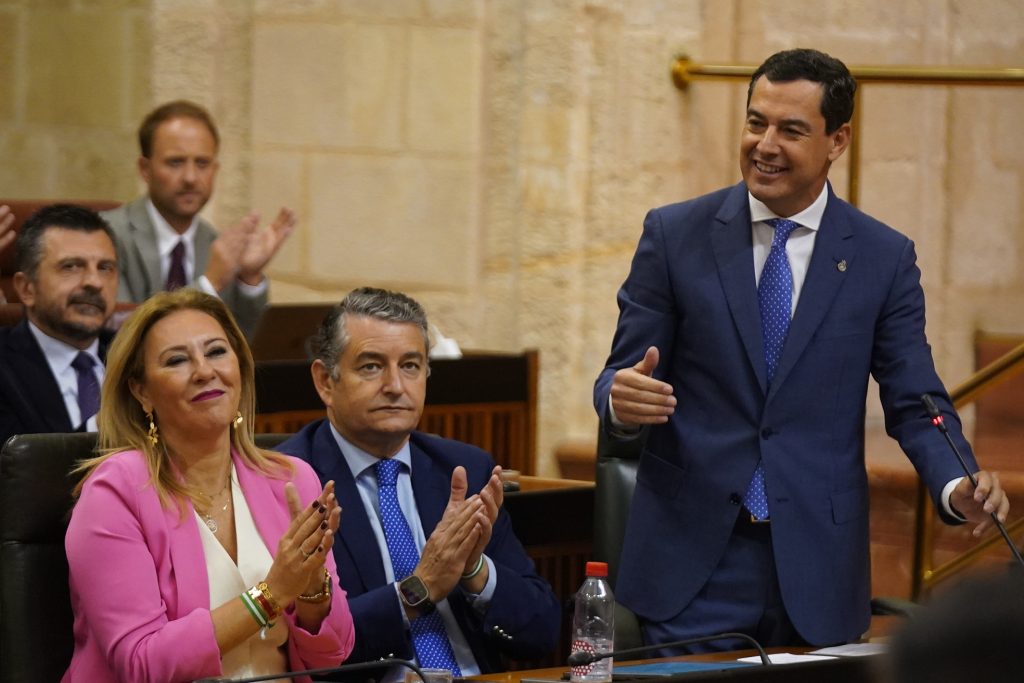 Moreno señala que el Gobierno andaluz cumplirá el Estatuto de Autonomía defendiendo la igualdad entre todos los españoles