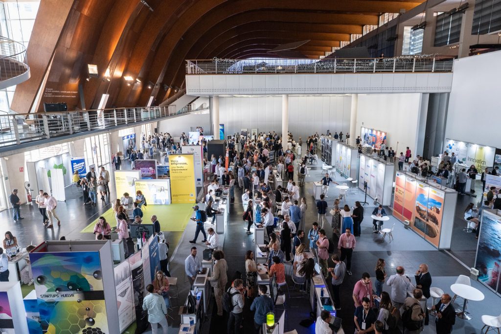 Éxito de convocatoria y de actividad en Al-Andalus Innovation Venture 2023 con el Pabellón de la Navegación de Sevilla lleno a rebosar