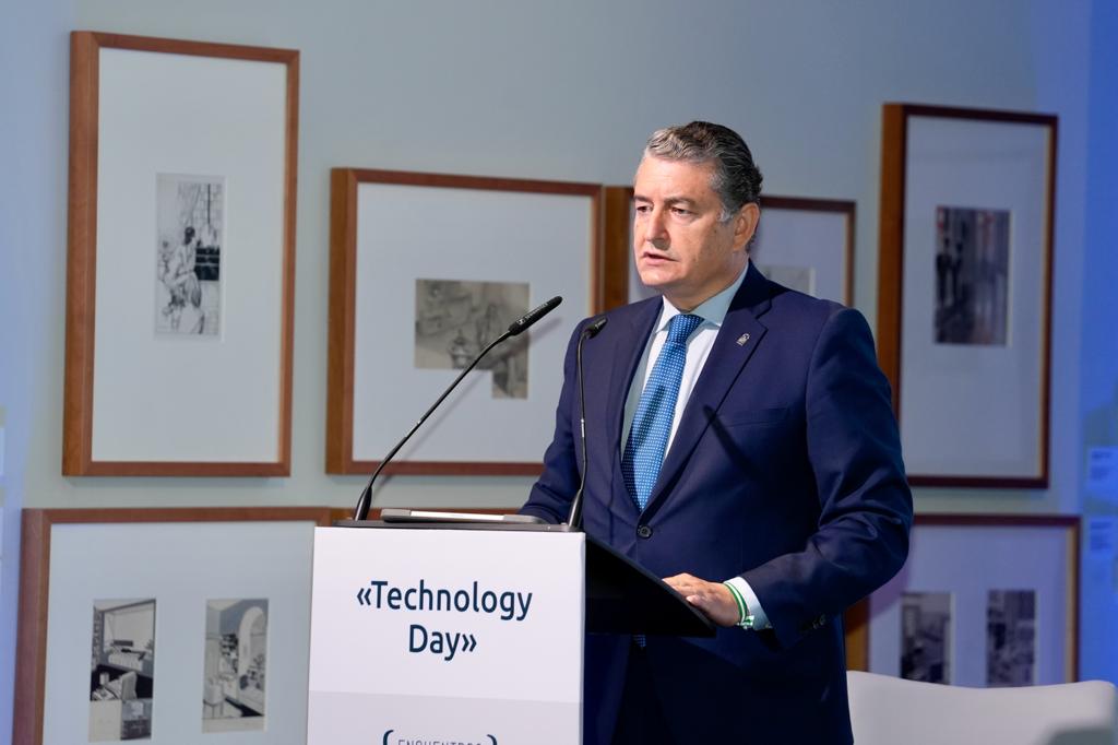 Sanz asegura que se potenciará la computación cuántica en la estrategia de digitalización andaluza