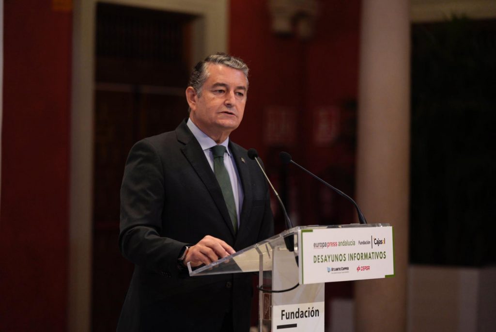 Sanz anuncia que el Centro de Ciberseguridad de Andalucía abrirá en noviembre en Málaga
