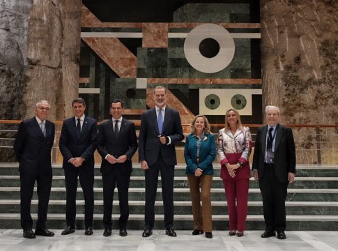 Moreno: “Andalucía refuerza sus pilares para encarar el futuro en un mundo que está en transformación”