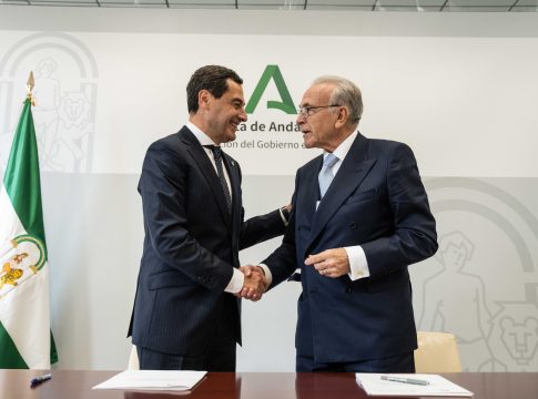 Junta y Fundación ‘la Caixa’ firman un nuevo acuerdo para destinar 61 millones a obra social en Andalucía