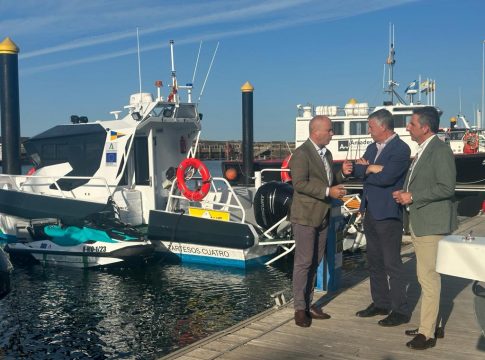 El director gerente de Agapa presenta en Huelva nuevas embarcaciones de inspección pesquera