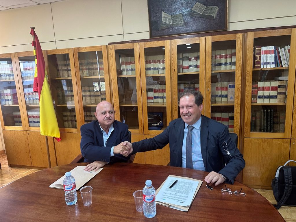 La Fundación Minería y Vida y ANELE firman un convenio de colaboración para impulsar los beneficios de la minería a través de la educación