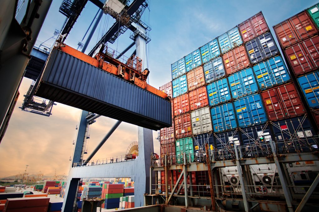 Andalucía alcanza unas exportaciones de 28.498 millones en los primeros nueve meses de 2023, el segundo mejor registro histórico