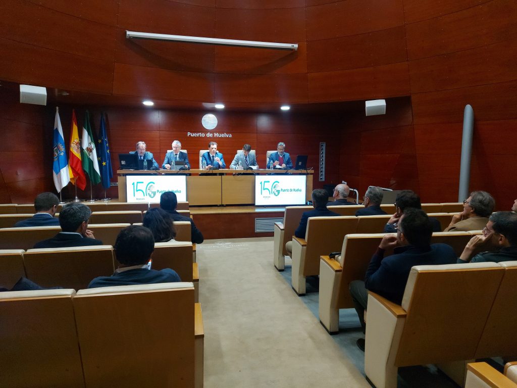 El Consejo de Navegación y Puerto de Huelva conoce los objetivos del Plan Estratégico del puerto onubense 2023-2030, con visión a 2050