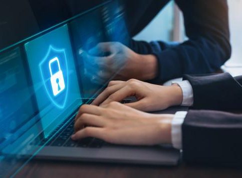 Cámaras de Comercio de Andalucía preparan a las empresas para reforzar su ciberseguridad