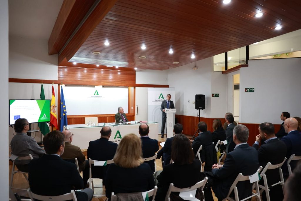 La Junta lanza un plan de medidas para reforzar el ecosistema industrial de la automoción