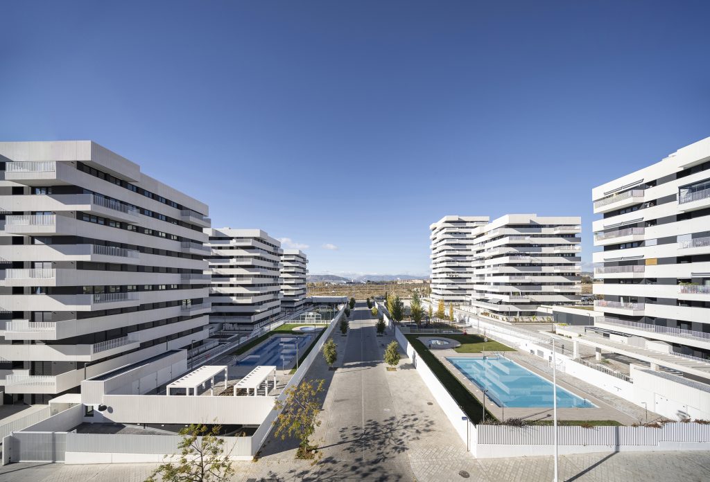 AEDAS Homes supera las 500 viviendas finalizadas en Granada con la entrega de dos nuevas promociones: Tarsia III y Tarsia IV